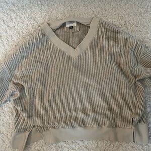 AE Big Hug V-Neck Waffle Knit Sweatertshirt